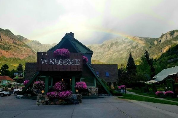 Hotel Twin Peaks Lodge & Hot Springs (Ouray)